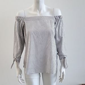 Banana Republic off the shoulders top